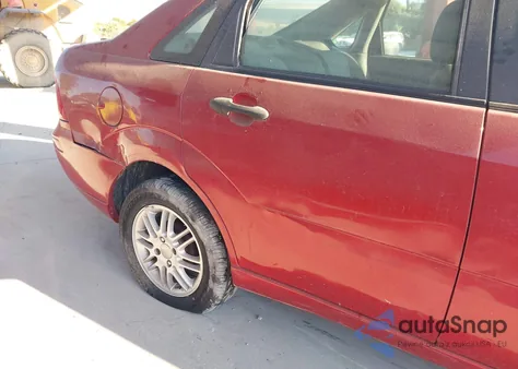 2005 Ford Focus Zx4 z USA, uszkodzony, nr VIN 1FAFP34N25W168410